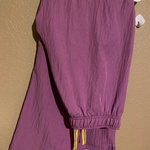 Wonder wink scrub shirt and pants